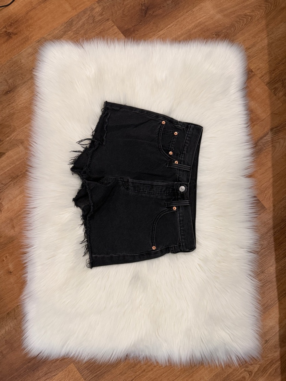 Levi’s Black High-Rise Denim Shorts - Size 27